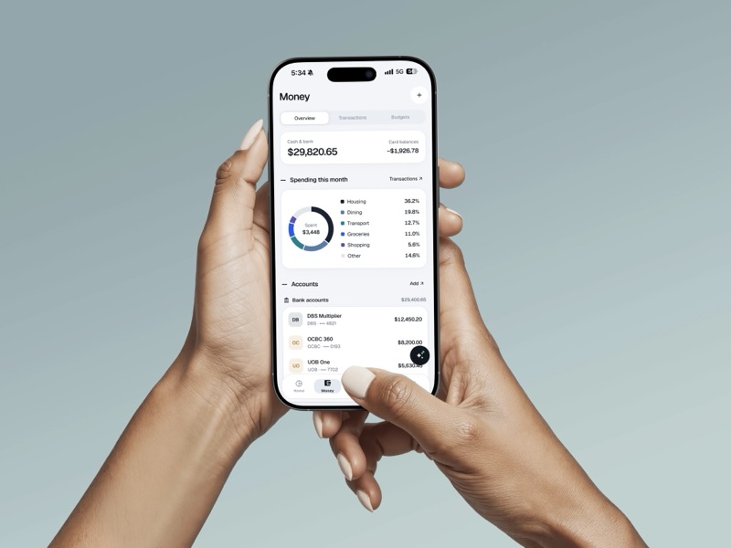 Finora Money overview with spending by category